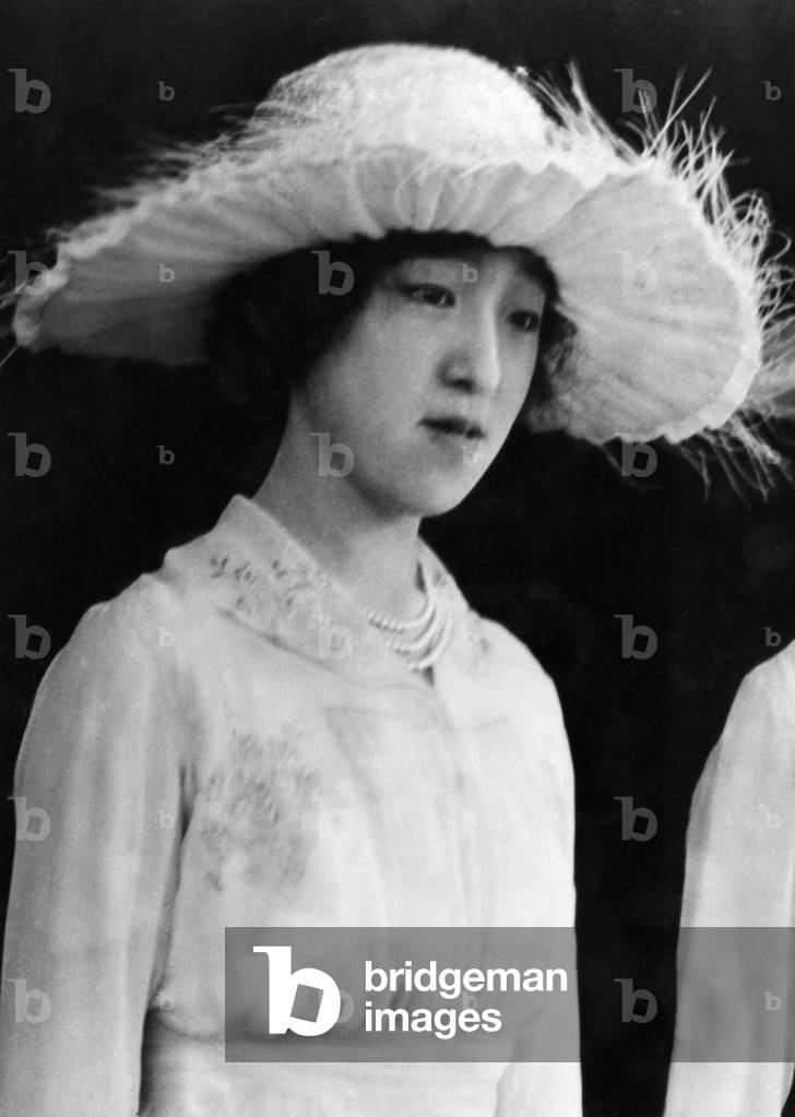 Empress Nagako, proposed to marry Crown Prince Hirohito, 1922