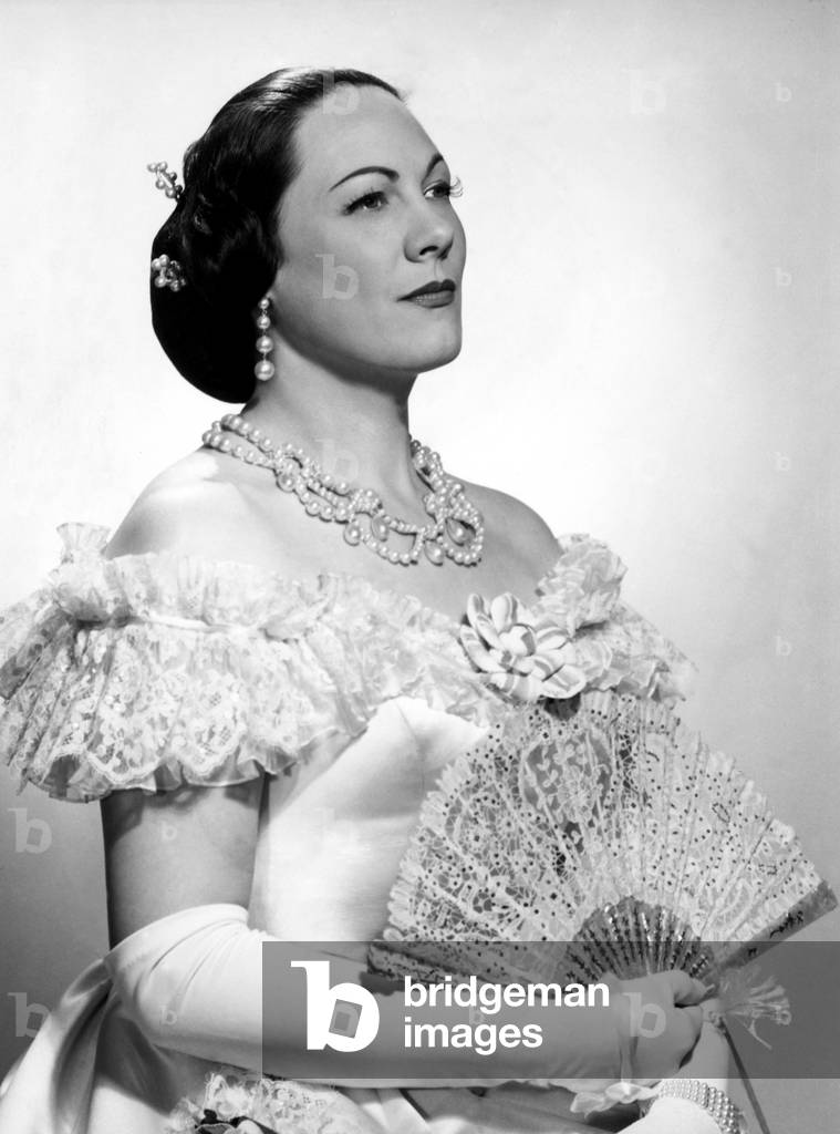 Renata Tebaldi as Violeta in LA TRAVIATA, c.1950s