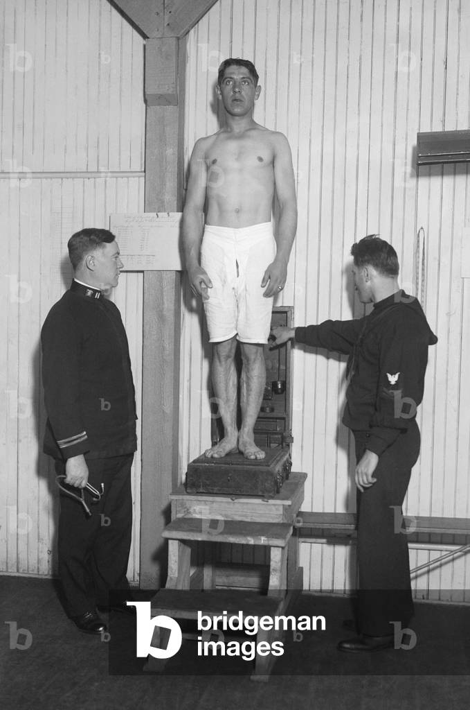 American WW1 recruit under medical examination. 1917-18