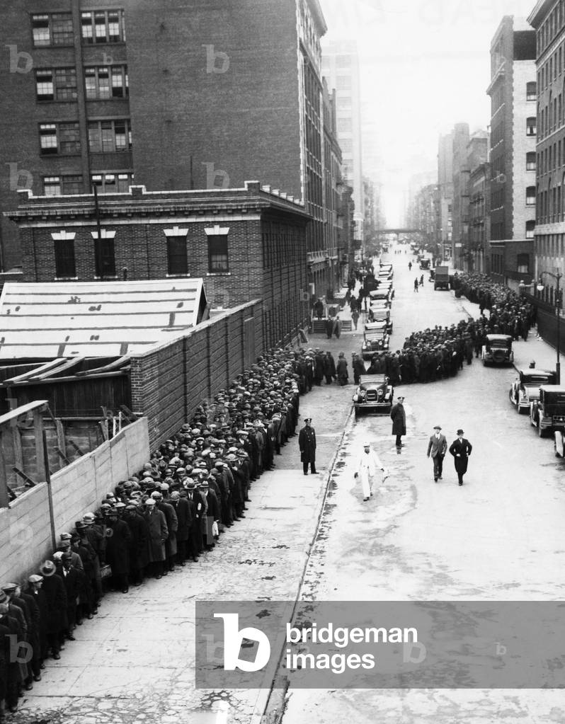 Men on a bread line at the Municipal Loding House in New York City, Christmas Day 1931