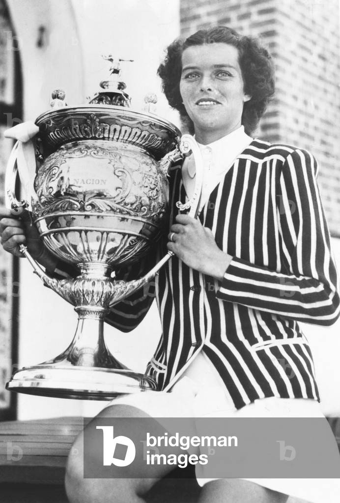 Doris Hart with the 'Copa de la Nacion', the trophy of the Argentine tennis championship. She defeated American Patricia Canning Todd on Nov. 11, 1947