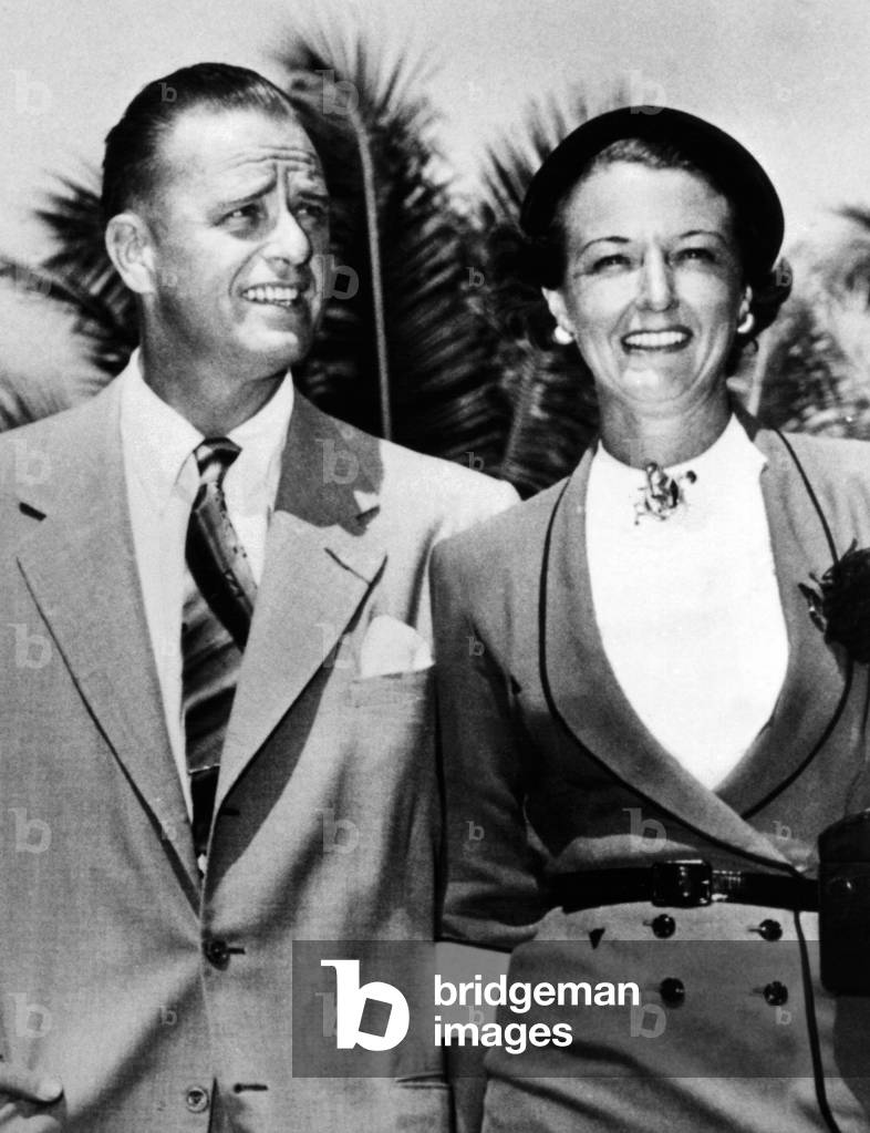Elliot Roosevelt with his 4th wife, Minnewa Bell Ross. They were married in a private wedding in her Miami Beach Home in March 1951 and divorced in 1960