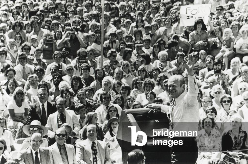 President Gerald Ford campaigns in Walnut Creek, California, May 26, 1976. Photo by David Hume Kennerly, then White House photographer