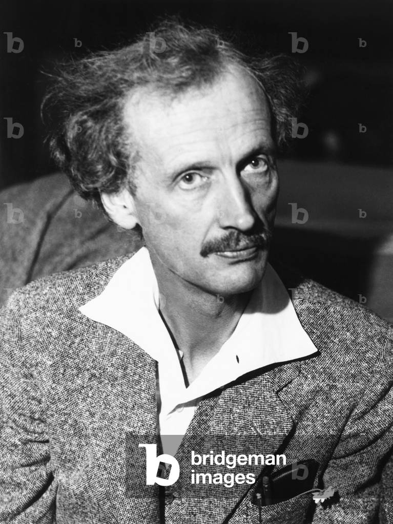 Dr. Jean Piccard was engineer, professor and high-altitude balloonist. October 25, 1934. His inventions were used in balloon flight, aircraft, and spacecraft. By L. Oeyen, Cleveland press photographer