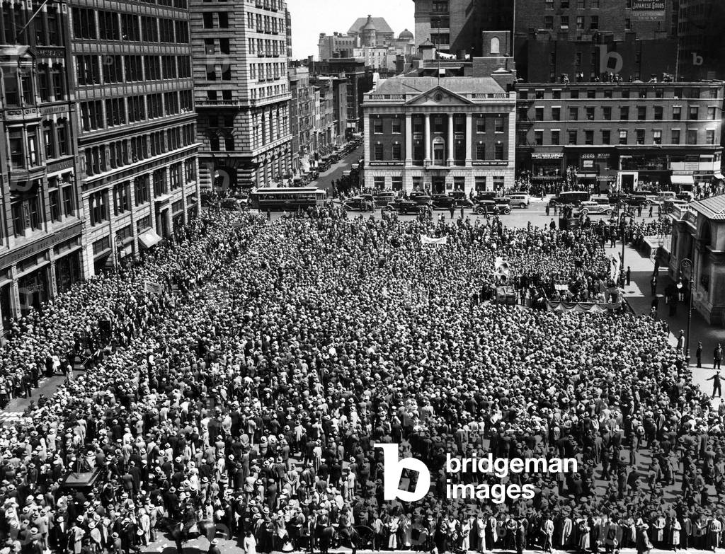 Socialists at their May Day celebration in Union Square, New York, 1933