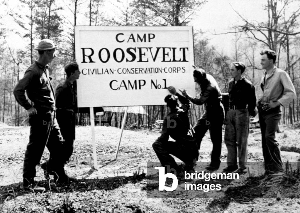 CCC (Civilian Conservation Corps) members erect sign for their Camp Roosevelt, Virginia