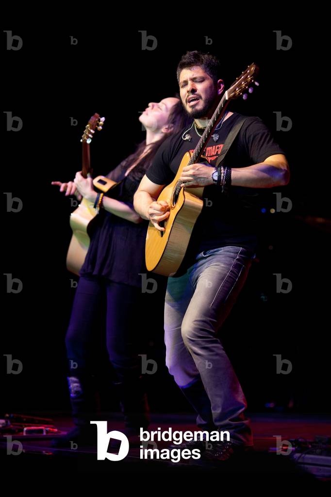 'Rodrigo y Gabriela' perform during the State Dinner reception for President Felipe Calder n of Mexico on the South Lawn of the White House May 19 2010.,
