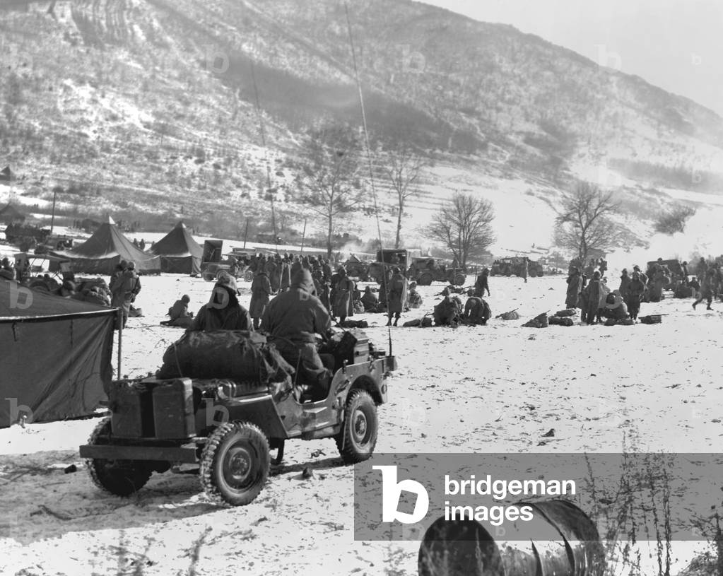 7th Marines at Yudam-Ni prepare for march back to Hagaru. Their withdrawal was protected by a 2500 soldier Task Force Maclean, which lost 1000 men in desperate fighting with Chinese. Nov. 27-Dec. 3, 1950. Korean War, 1950-53