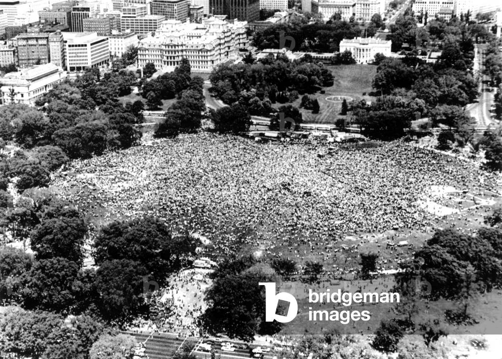 Vietnam War, aerial photograph of huge 'Anti-Vietnam War' demonstration, on the Ellipse (behind the White House), Washington DC, 05/09/70