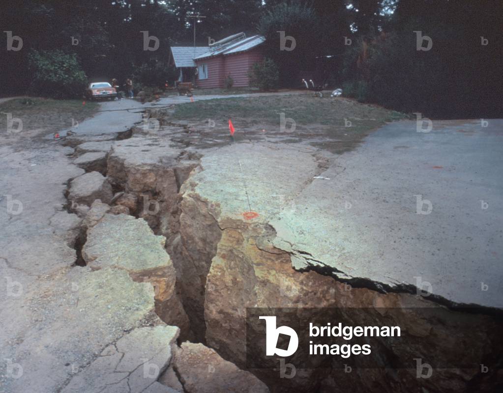 Loma Prieta Earthquake opened the earth opened on a driveway in the Summit Road area in the Santa Cruz Mountains. October 17 1989