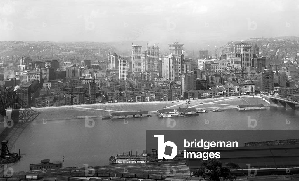Pittsburgh. The skyline of Liberty Avenue and skyscrapers, Pittsburgh, Pa.c. 1920