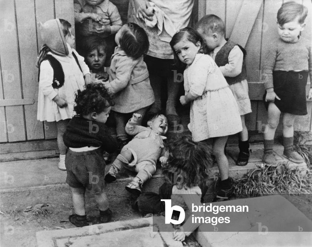 Children of the Rivesaltes Internment Camp, in Vichy, France, in May 1941 (photo)
