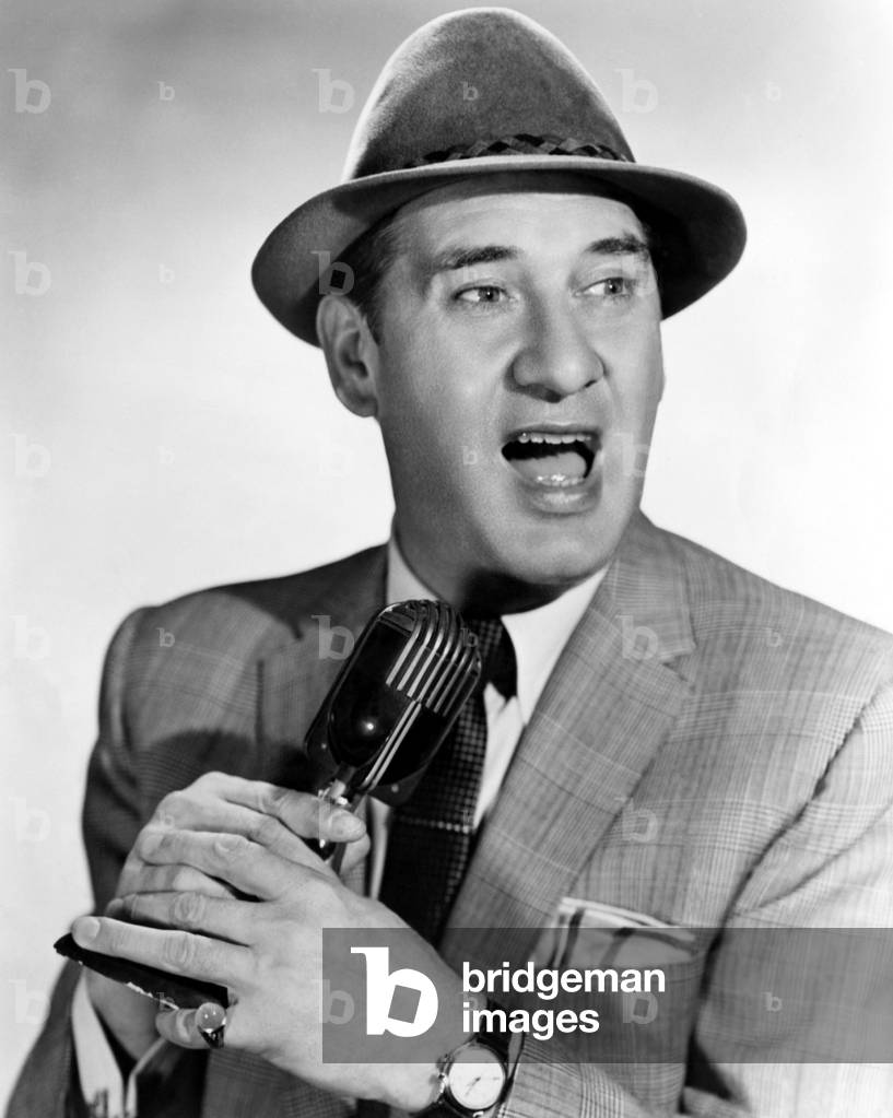 Henny Youngman (1906-1998), violinist and comedian, 1958