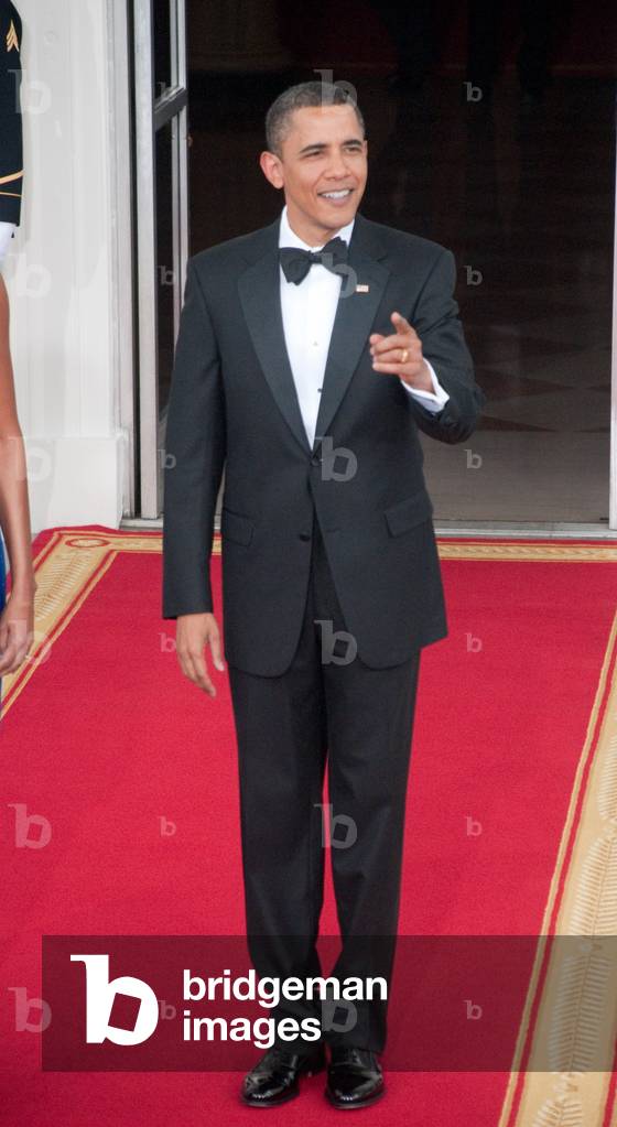 US President Barack Obama at arrivals for Obamas Greet Mexican Counterparts As They Arrive For State Dinner, The White House, Washington, DC May 19, 2010. Photo By: Stephen Boitano/Everett Collection