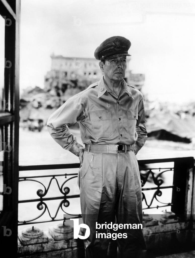 General Douglas MacArthur, (1880-1964), Supreme Allied Commander, South West Pacific theater, c. 1942