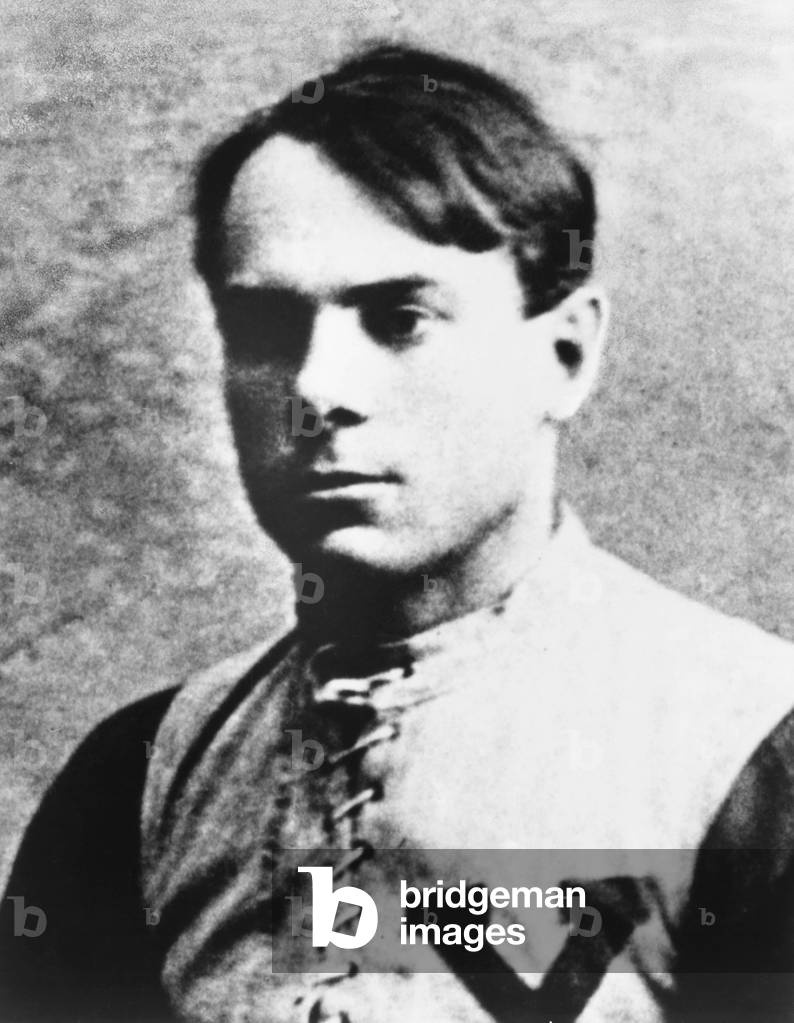 Frank Hinckley played football for the Yale Bulldogs from 1891-94. He was one of all time greatest players of the End position