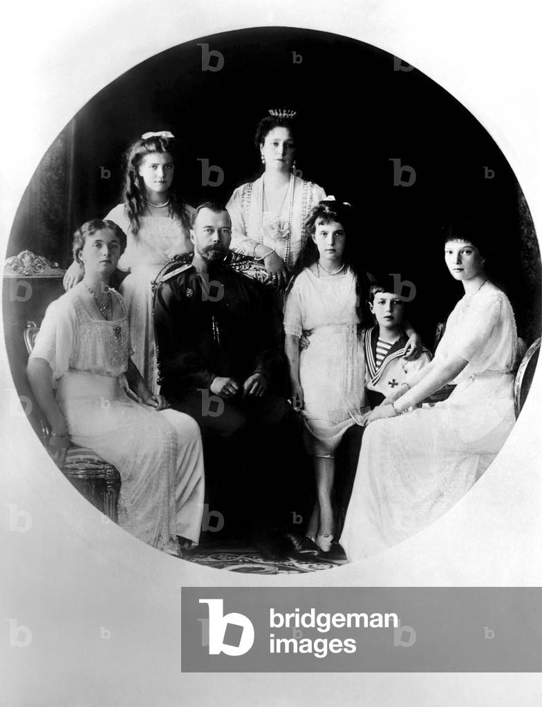 Russian royal family (left to right). Grand Duchess Olga, Grand Duchess Marie, Czar Nicholas II, Czarina Alexandra, Grand Duchess Anastasia, Czarevitch Alexei and Grand Duchess Tatiana, 1913