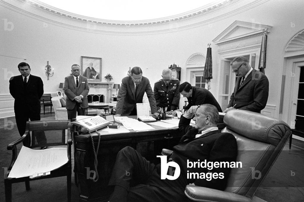 Detroit riots crisis meeting. President Lyndon Johnson meeting with (L-R): Marvin Watson, J. Edgar Hoover, Robert McNamara, General Harold Johnson, Joe Califano, Sec. of the Army Stanley Resor. July 24, 1967