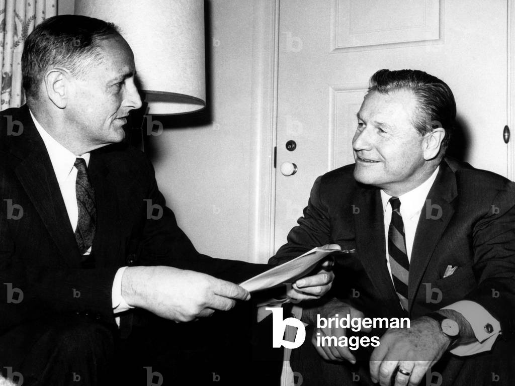 Common Cause chairman John W. Gardner and Nelson Rockefeller, December 1965