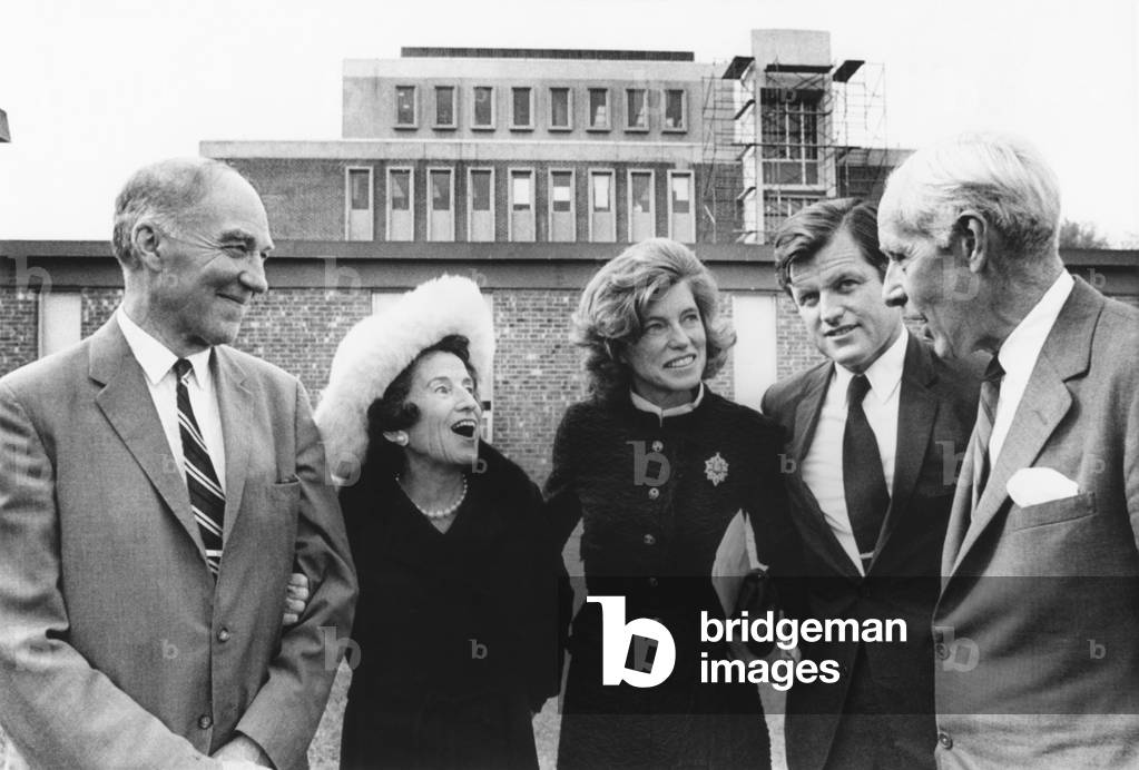 Kennedy family at Waltham Massachusetts for dedication of the Eunice Kennedy Shriver Institute. Oct. 14, 1970
