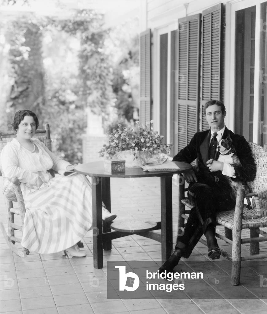 Geraldine Farrar (1882-1967), star of New York's Metropolitan Opera, with actor Lou Tellegen, her husband from 1918-1921