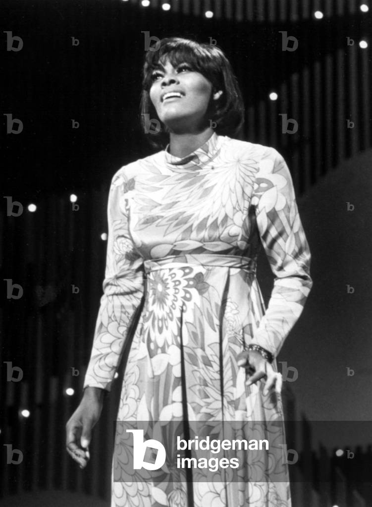 Dionne Warwick on THE ED SULLIVAN SHOW, 1969