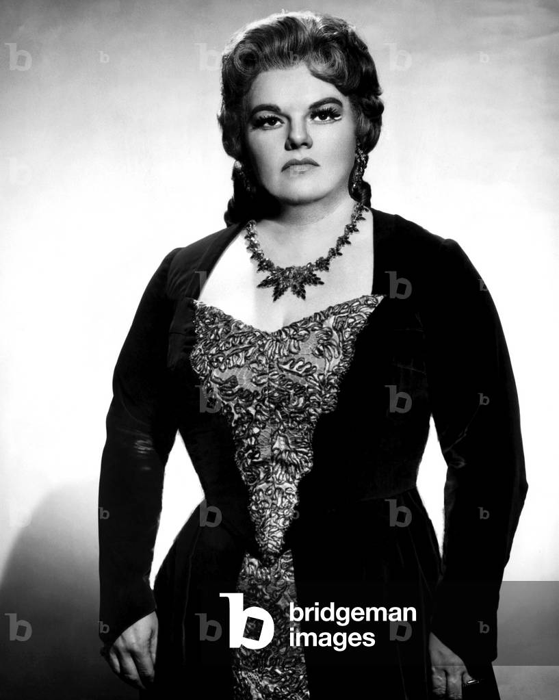 Opera singer Eileen Farrell as Leonora in Verdi's 'LA FORZA DEL DESTINO', 1962