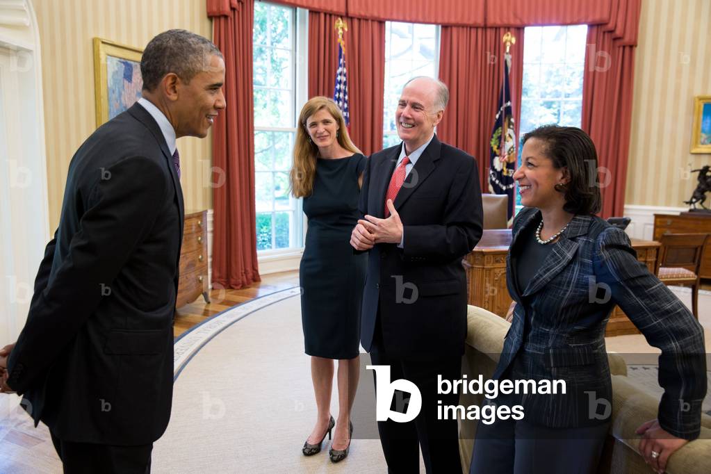 President Barack Obama with advisors in the Oval Office, June 5, 2013. From left: Samantha Power, former Sr. Dir. For Multilateral Affairs and Human Rights; Natl. Security Advisor Tom Donilon; and Susan Rice, Permanent Rep. to the UN
