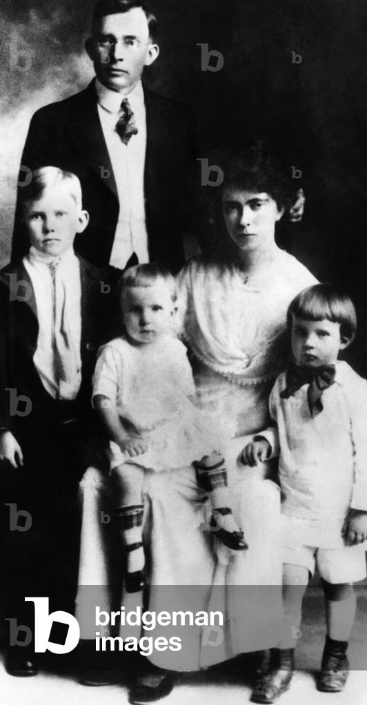 Frank Nixon, Hannah Nixon, with their three sons, from left: Harold Nixon, Donald Nixon, future U.S. President Richard Nixon, c. 1920.
