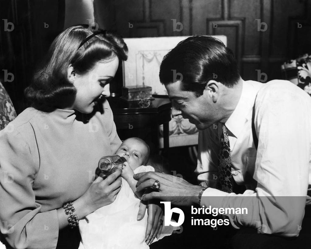 Dorothy Arnold, Joe DiMaggio and their son, 1941