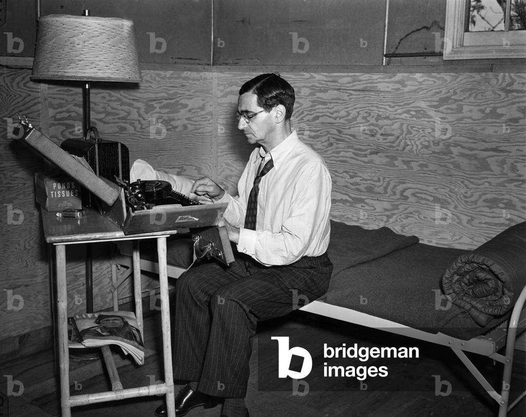 Irving Berlin rehearses for the All-Army Revue, 'This is The Army', Camp Upton, NY, 05-21-1942