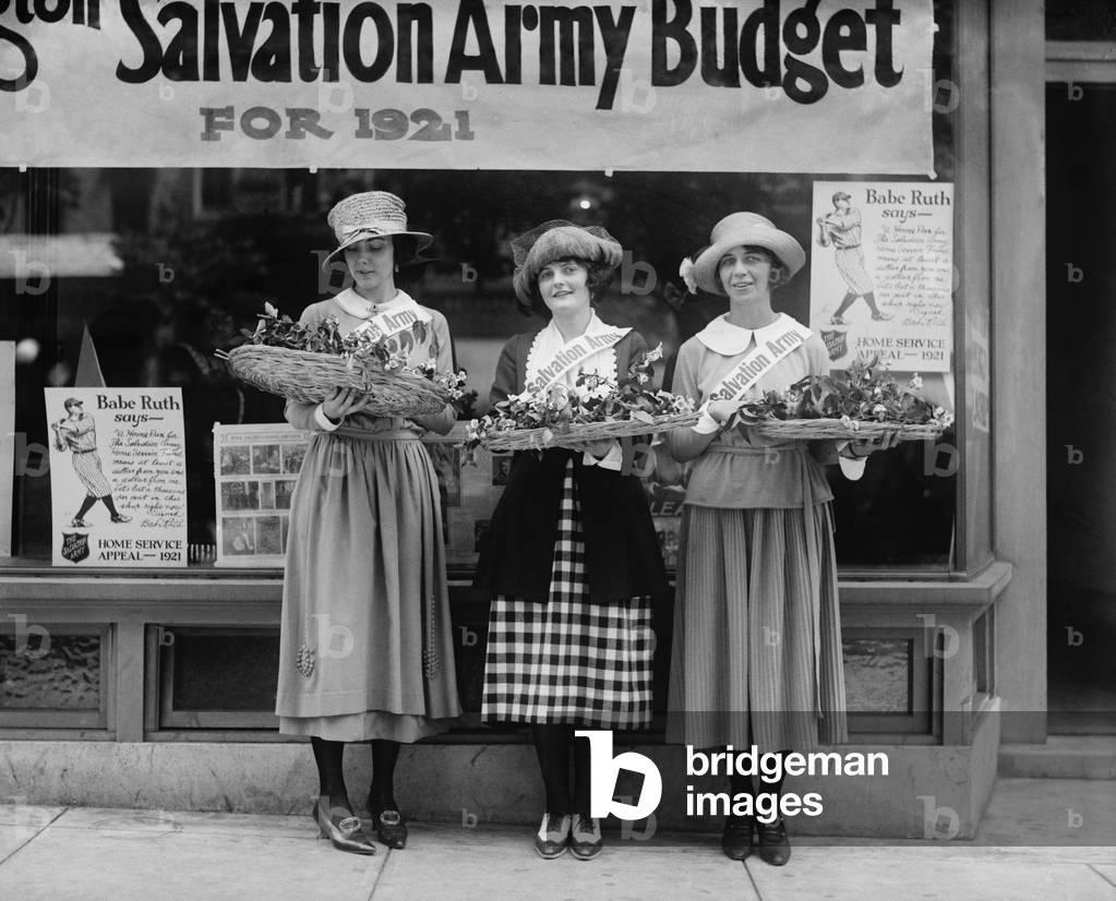 Young Women volunteers called the Salvation Army House Girls, 1921. Washington, D.C