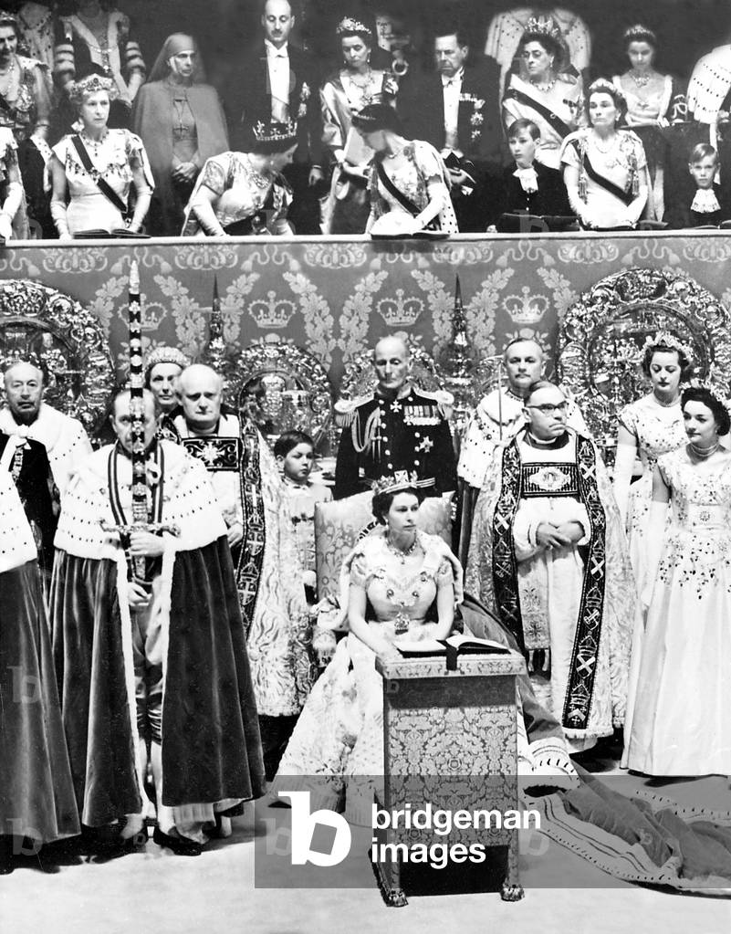 Coronation of Elizabeth II in 1953 (photo)