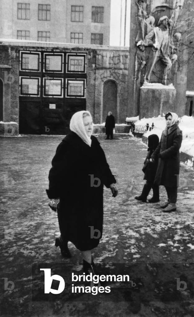 Nina Khrushchev, wife of the Soviet leader, after voting in the district elections, Moscow. April 18, 1963. She met Nikita Khrushchev when she was 22 year old teacher at a Communist Party school in Artemivsk, Ukraine