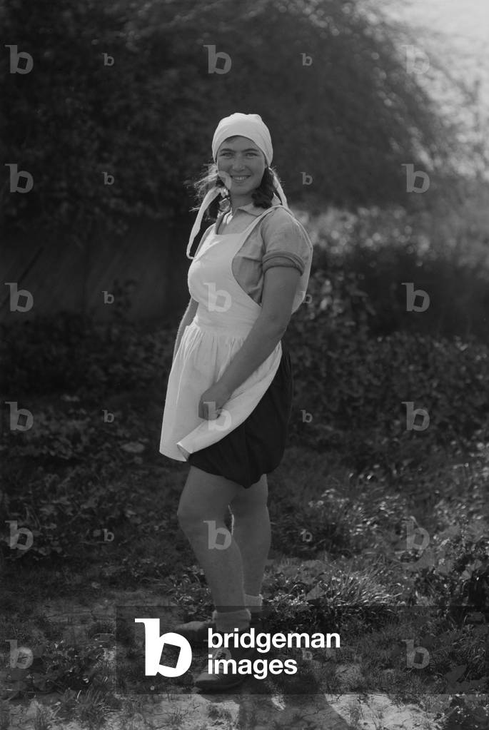 Davora Rushkin, immigrant from Poland in a girls' kibbutz at Borochov, Palestine, named after one of the founders of Zionist socialism, Ber Borochov (1881-1917). c. 1920s