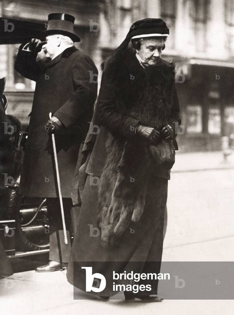 Frances Louisa Tracy Morgan, widow of J.P. Morgan Sr. attending the funeral of John L. Cadwalder, 1914 (b/w photo)