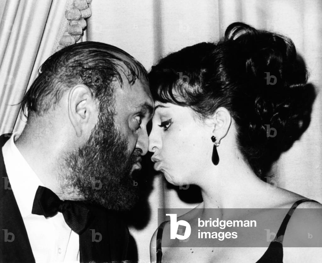 Tony award winners Zero Mostel and Liza Minnelli congratulate each other at Tony Awards. June 14, 1965. Mostel won for his role in the musical, 'FIDDLER ON THE ROOF,' and Liza Minnelli for her role in the musical 'FLORA, THE RED MENACE.'