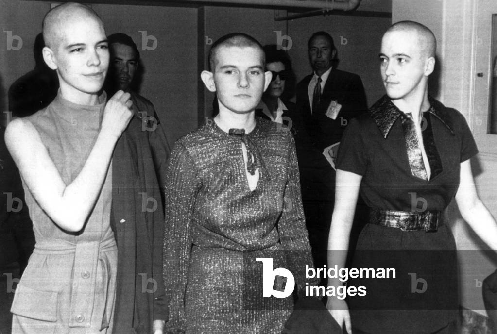 Manson murders, their heads shaved, the three convicted girls in the Tate-LaBianca slayings arrive at court to hear the formal pronouncement of their death sentences(L-R) Leslie Van Houten, Patricia Krenwinkel and Susan Atkins, Los Angeles, California, April 19, 1970