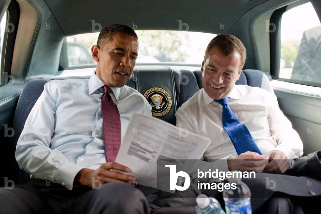 President Obama and Russian President Dmitry Medvedev look at the menu en route to Ray's Hell Burger where they had burgers for lunch. June 24 2010. (BSWH_2011_8_264)
