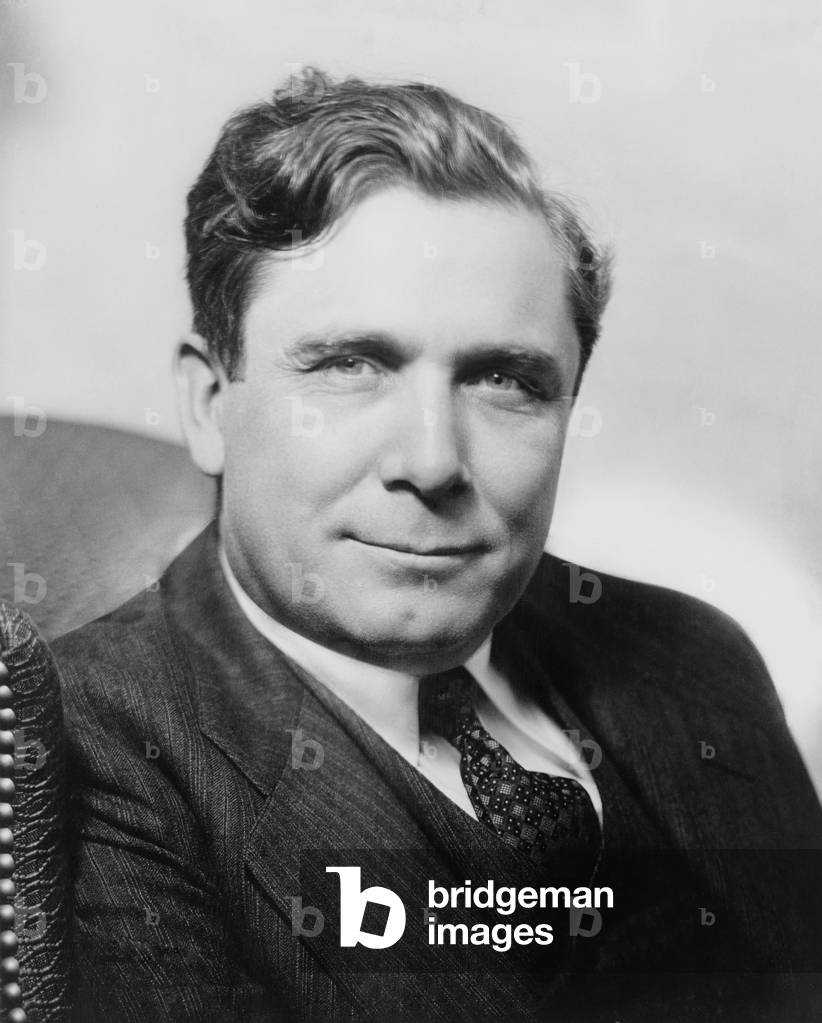 Wendell Willkie (1892-1944), ran a tepid campaign as the Republican candidate against the immensely popular Franklin Roosevelt in 1940