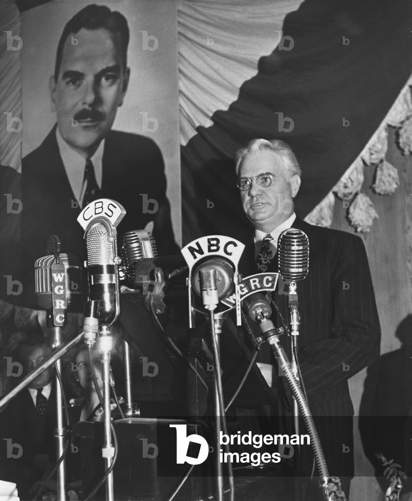 Ohio Governor John Bricker accepting the 1944 Republican vice presidential nomination. His campaign speeches attacked the 1930s New Deal policies when most citizens primary concern was World War 2. Sept. 22, 1944