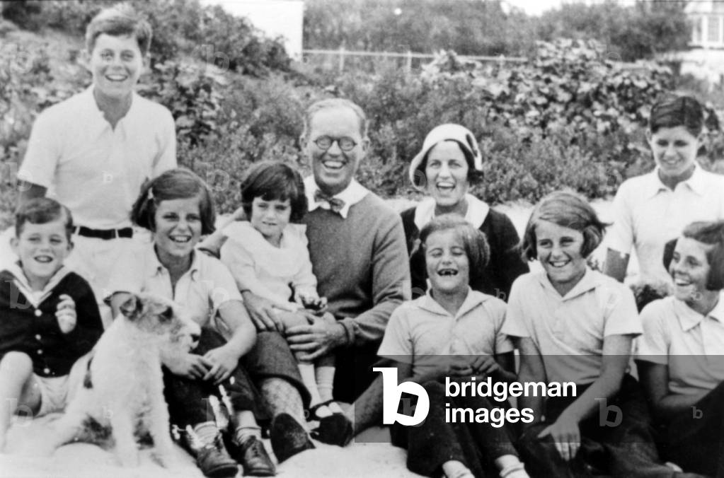 Robert F.Kennedy, John F. Kennedy, Eunice Kennedy, Jean Ann Kennedy, Joseph P. Kennedy, Rose Kennedy, Patricia Kennedy, Kathleen Kennedy, Rosemary Kennedy, Joseph P.Kennedy Jr, 1931