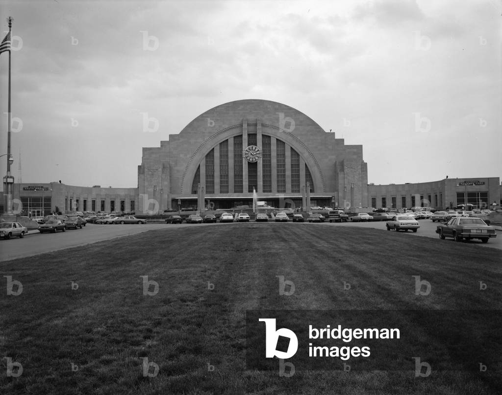 Cincinnati Union Terminal, constructed in 1933, partially demolished in 1974, Cincinnati, Ohio, photograph c.early 1970s