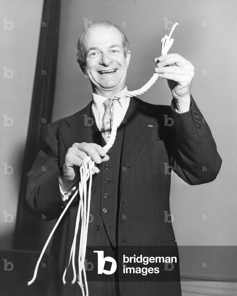 Linus Carl Pauling was awarded the Nobel Prize in Chemistry in 1954. In 1962, for his peace activism, he was awarded the Nobel Peace Prize.