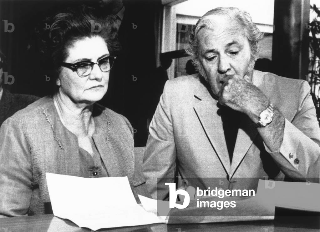 Winnie Ruth Judd, Phoenix Trunk Murderess of the 1930s, and her attorney, Melvin Belli. Aug. 8, 1969. She escaped from an Arizona mental hospital in 1963 and worked in San Francisco Area as a live-in housekeeper under the name of Marian Lane. Maggie Smith, played a Judd like maid in KEEPING MUM, a 2005 British film loosely based on Judd's story