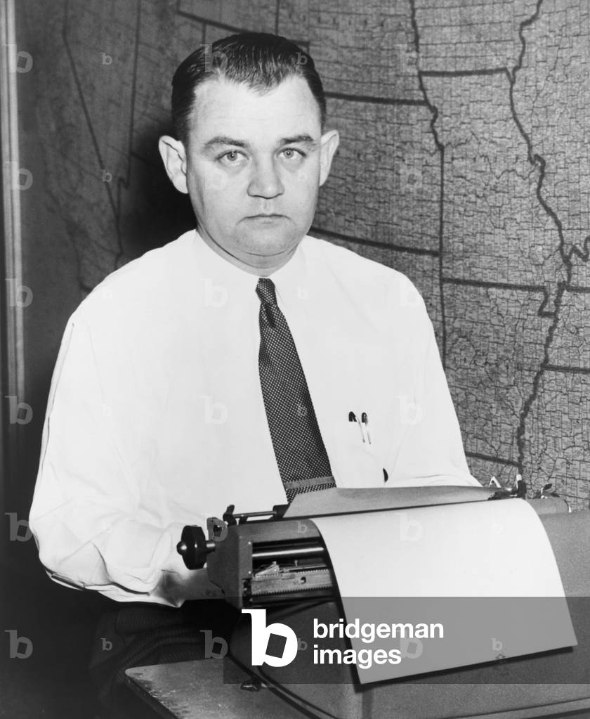 Vermont Connecticut Royster (1914 -1996), in 1953 when he won Pulitzer Prize for Editorial Writing. He was of editor of THE WALL STREET JOURNAL from 1958 to 1971