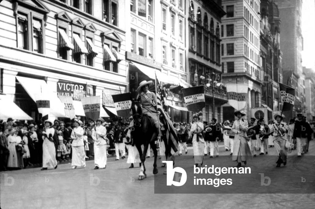 Miss Milholland leading a parade: women's sufferage, 1913