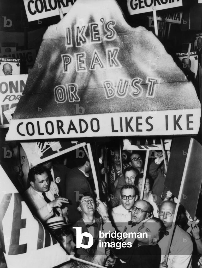 US Elections. Colorado supporters of former US General (and future US President) Dwight Eisenhower on the floor of the Republican National Convention in Chicago, Illinois, July, 1952