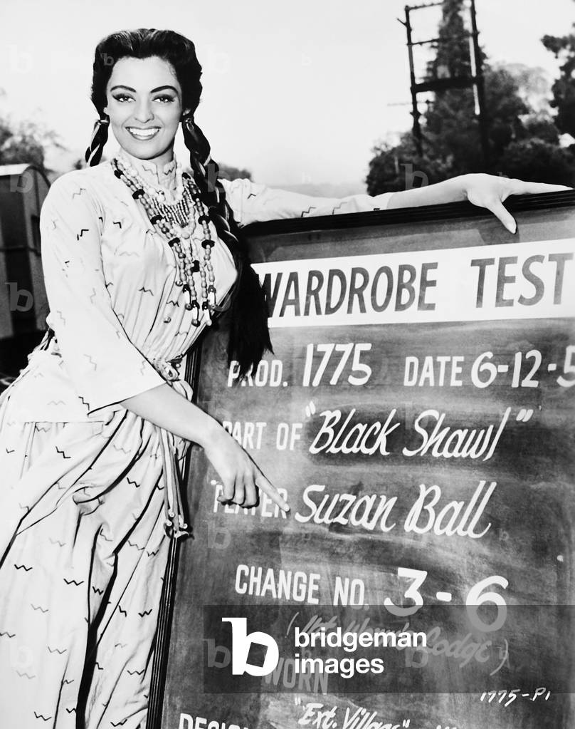 CHIEF CRAZY HORSE, Suzan Ball wardrobe test, 1955