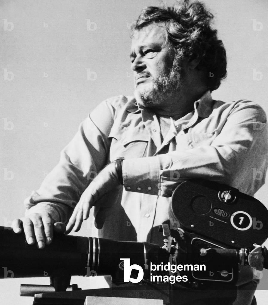 CLASS OF '44, director Paul Bogart on set, 1973